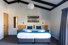Unit 4 Kaiteri Apartments and Holiday Homes